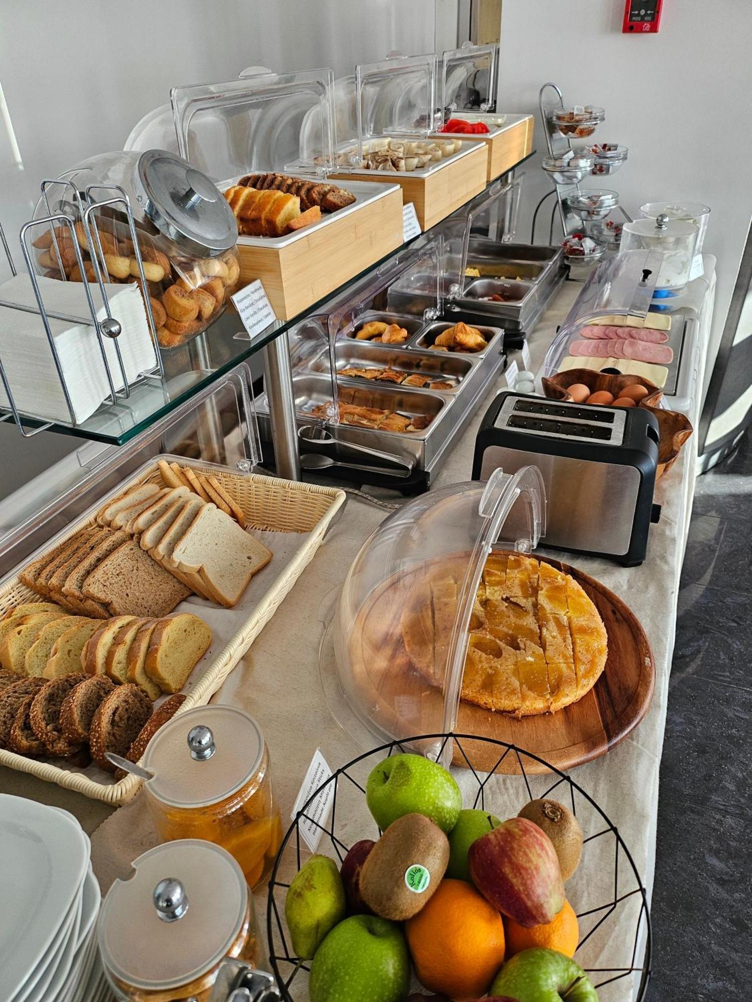 Nisaki Hotel & Elite Suites Ermoúpoli Extérieur photo